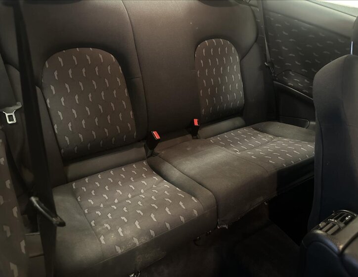 Mercedes-Benz Třídy C 12