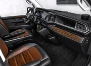 Volkswagen Multivan 12