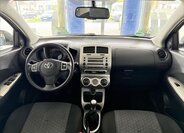 Toyota Urban Cruiser Hatchback 1,3 l 74 kw