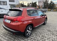 Peugeot 2008 4
