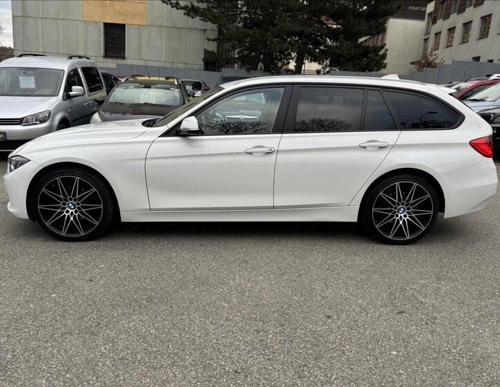 BMW Řada 3 Kombi 2,0 l 105 kw