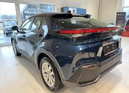 Toyota C-HR SUV 1,8 l 103 kw