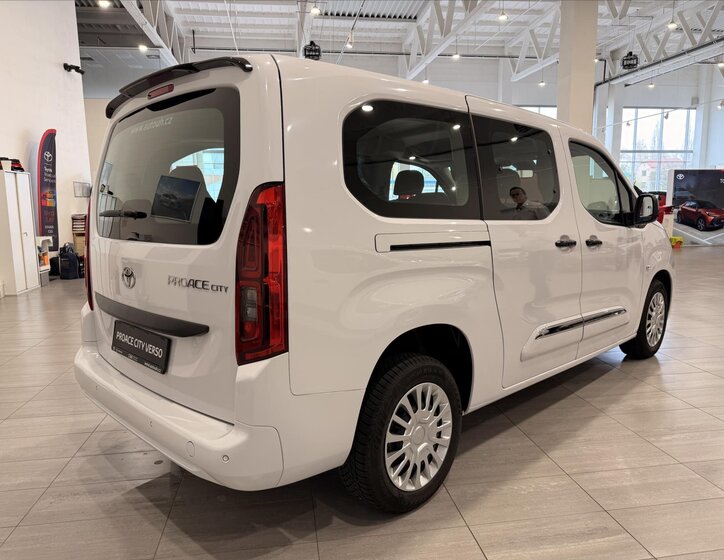 Toyota ProAce Ostatní 1,5 l 96 kw