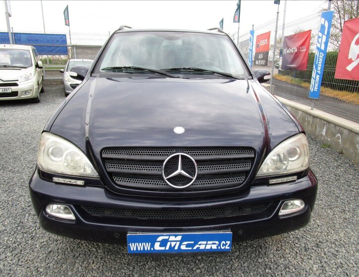 Mercedes-Benz Třídy M Kombi 2,7 l 120 kw