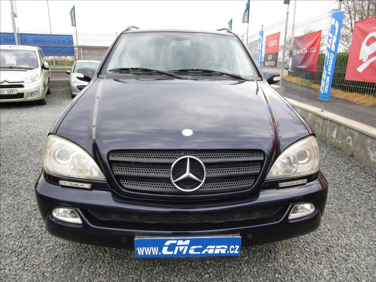 Mercedes-Benz Třídy M Kombi 2,7 l 120 kw