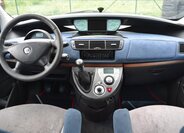 Lancia Phedra MPV 2,2 l 94 kw