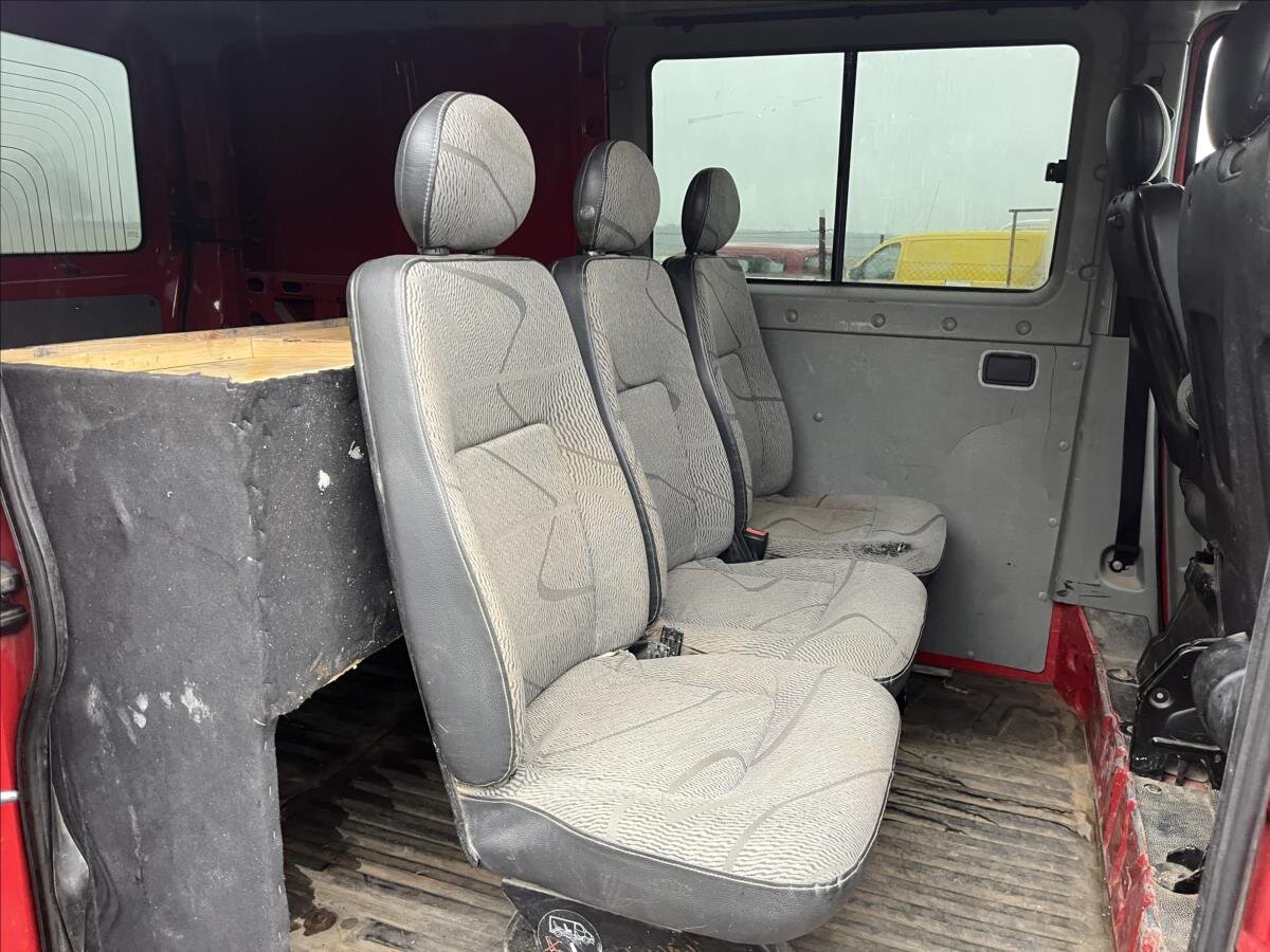 Renault Master Skříň 2,5 l 74 kw