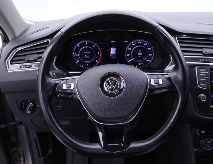 Volkswagen Tiguan SUV / Terénní 2,0 l 176 kw
