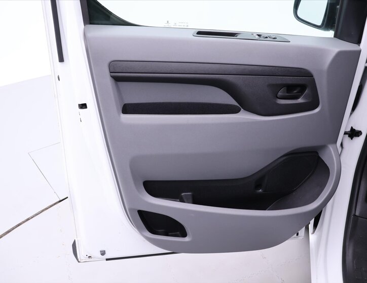 Fiat Scudo VAN / Minibus 2,0 l 106 kw