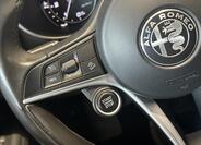 Alfa Romeo Stelvio 31