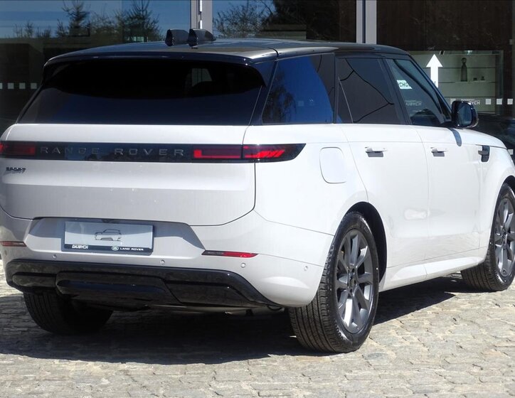 Land Rover Range Rover Sport SUV / Terénní 3,0 l 183 kw