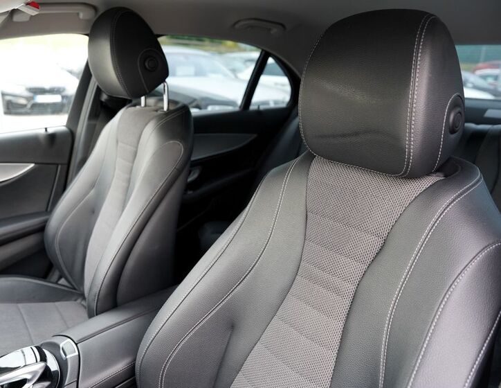 Mercedes-Benz Třídy E 21