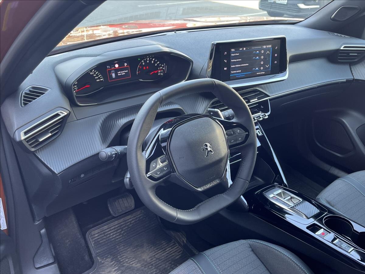 Peugeot 2008 SUV / Terénní 1,2 l 96 kw