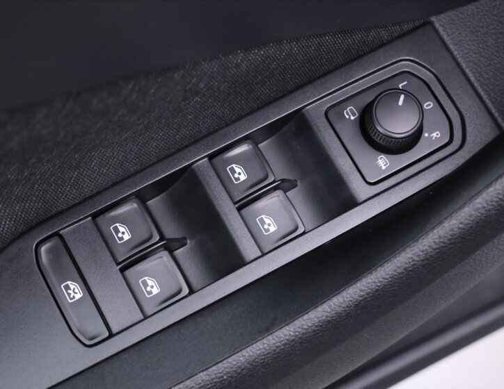 Škoda Scala Hatchback 999,0 81 kw