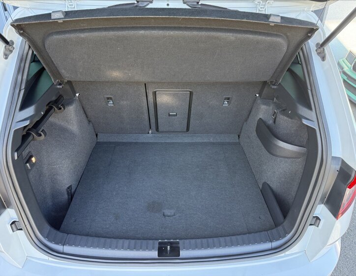 Škoda Karoq SUV / Terénní 2,0 l 140 kw