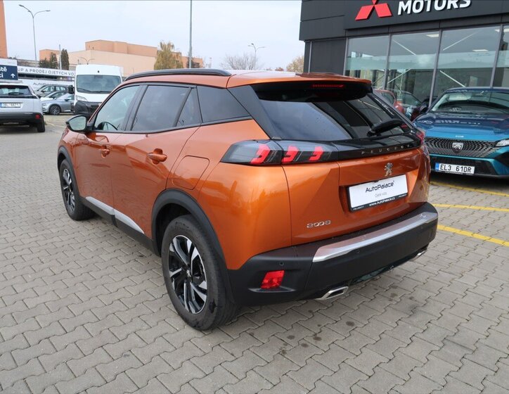 Peugeot 2008 Hatchback 1,2 l 96 kw
