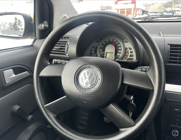 Volkswagen Fox 16