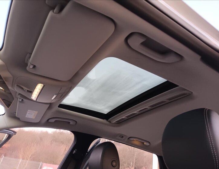 Mercedes-Benz Třídy E Kombi 3,0 l 190 kw