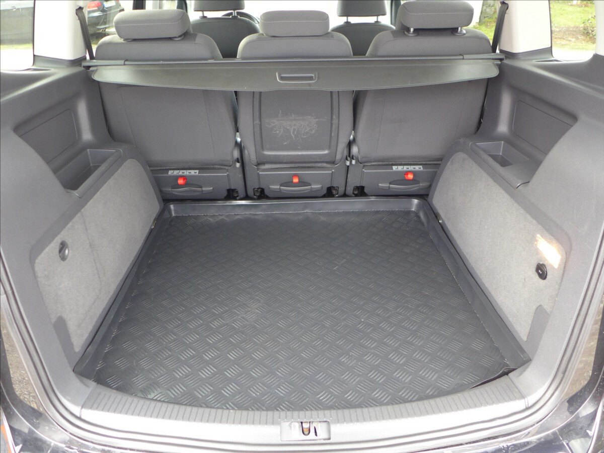 Volkswagen Touran Kombi 1,4 l 103 kw