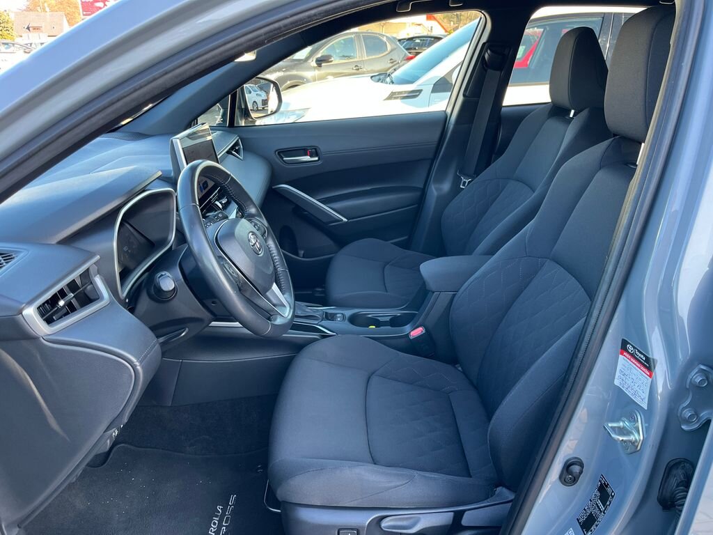 Toyota Corolla Cross SUV / Terénní 2,0 l 112 kw