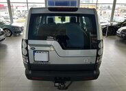 Land Rover Discovery 5