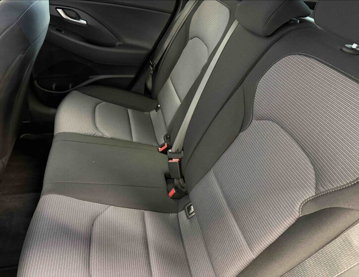 Hyundai i30 Kombi 998,0 73 kw