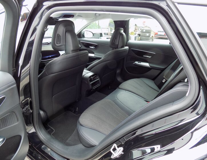 Mercedes-Benz Třídy E 11