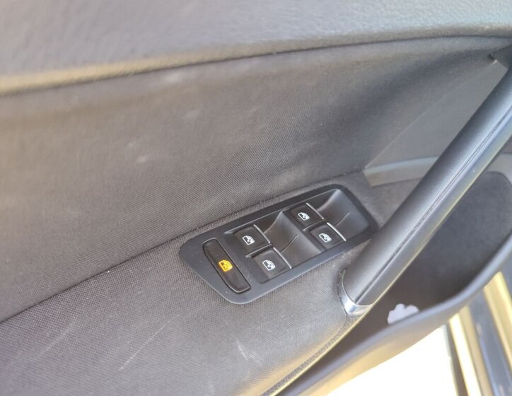 Volkswagen Golf Hatchback 1,6 l 85 kw