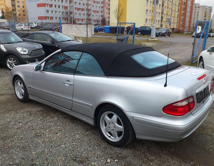 Mercedes-Benz CLK 4