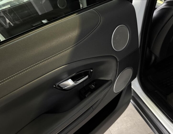 Land Rover Range Rover Evoque SUV 2,0 l 132 kw