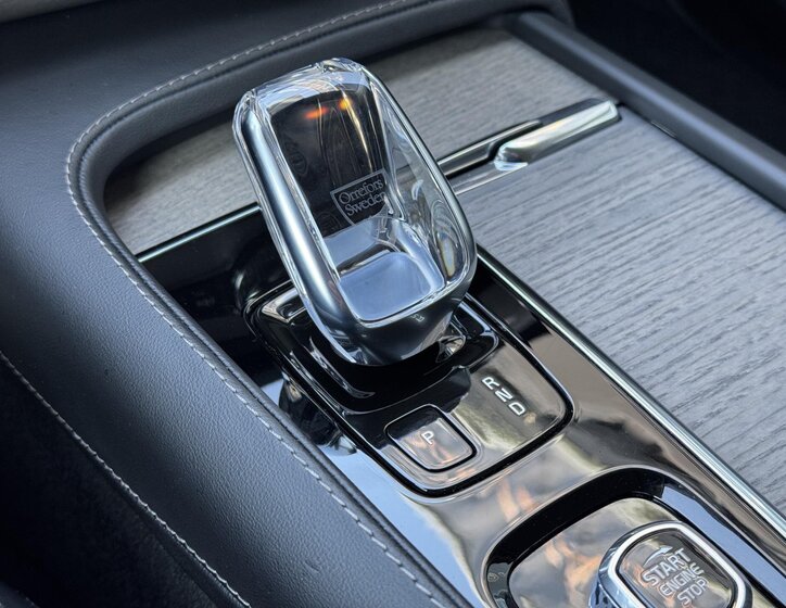 Volvo XC90 SUV / Terénní 2,0 l 173 kw