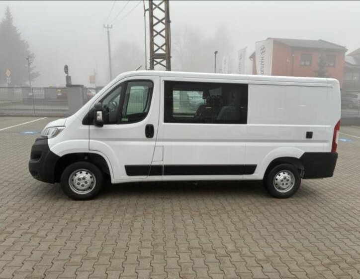 Opel Movano Skříň 2,2 l 103 kw