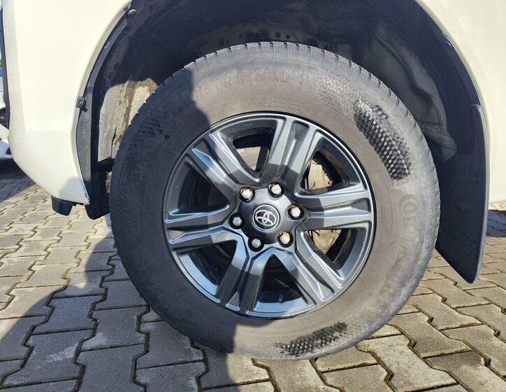 Toyota Hilux Pick-up 2,8 l 150 kw