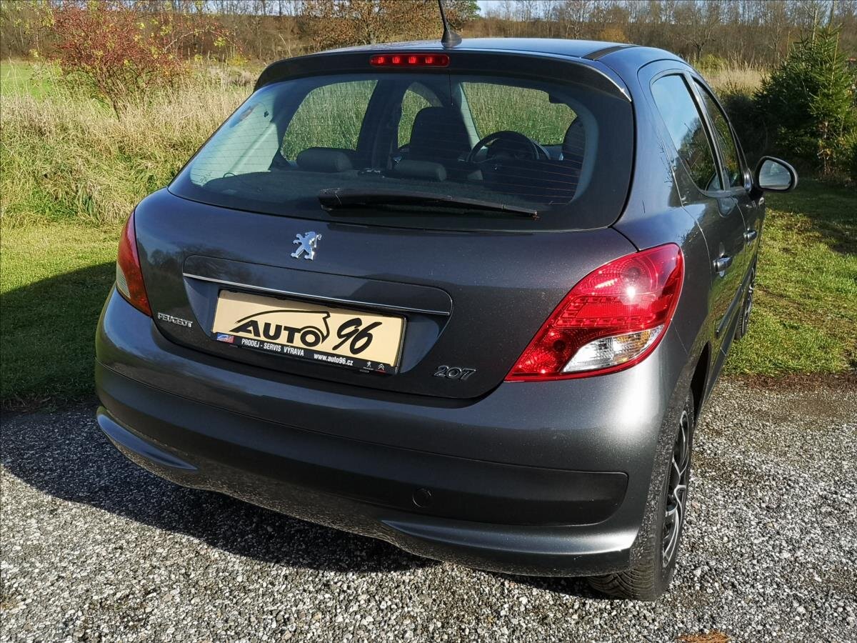 Peugeot 207 Hatchback 1,4 l 70 kw