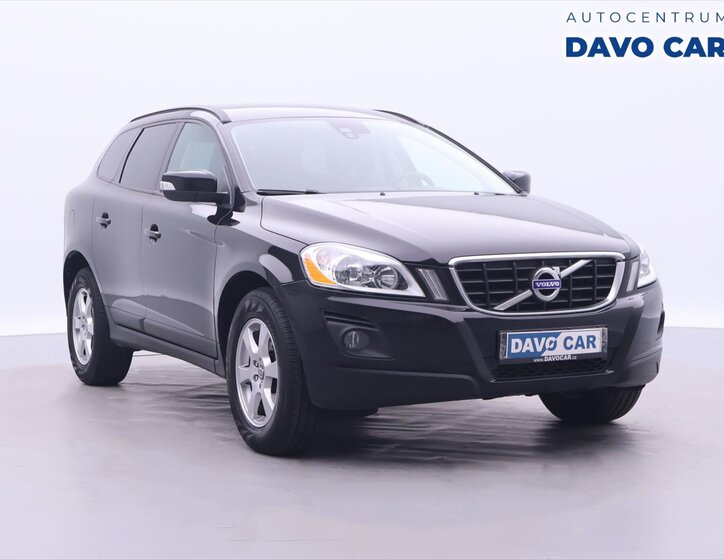 Volvo XC60 SUV / Terénní 2,4 l 120 kw