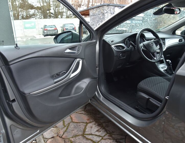 Opel Astra Kombi 1,2 l 81 kw