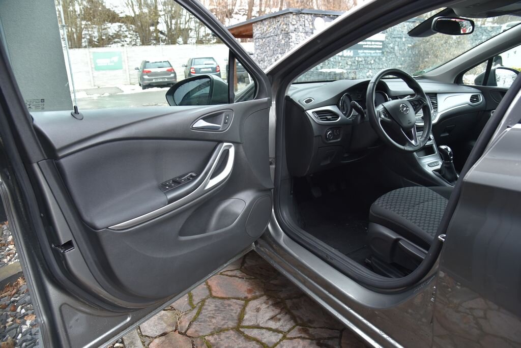 Opel Astra Kombi 1,2 l 81 kw