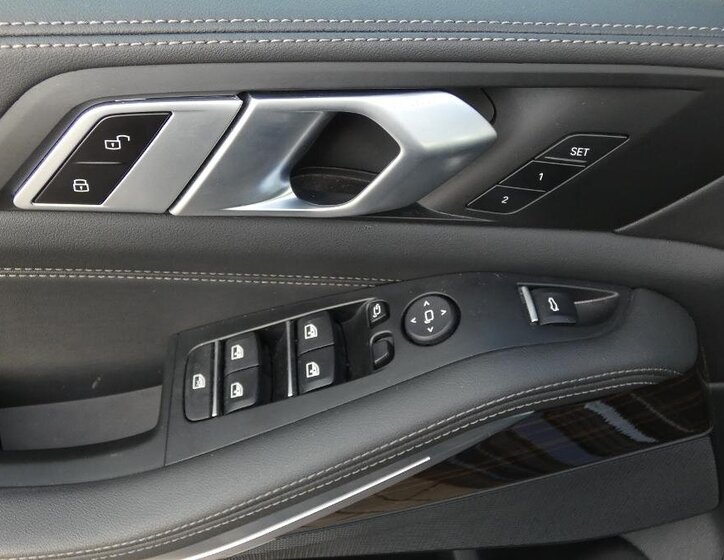 BMW X5 SUV / Terénní 3,0 l 210 kw