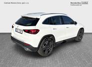 Mercedes-Benz GLA 5
