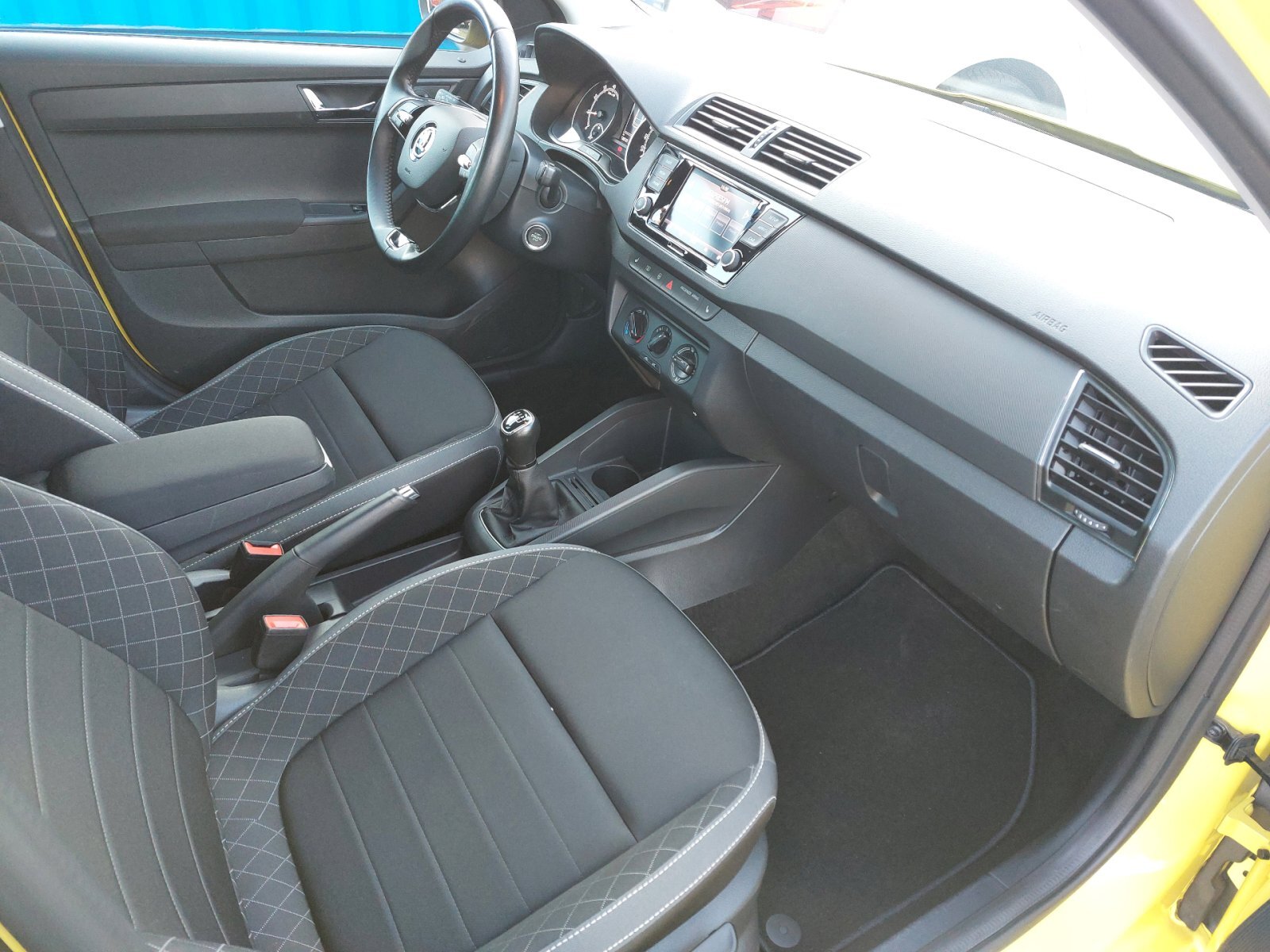 Škoda Fabia Kombi 999,0 70 kw