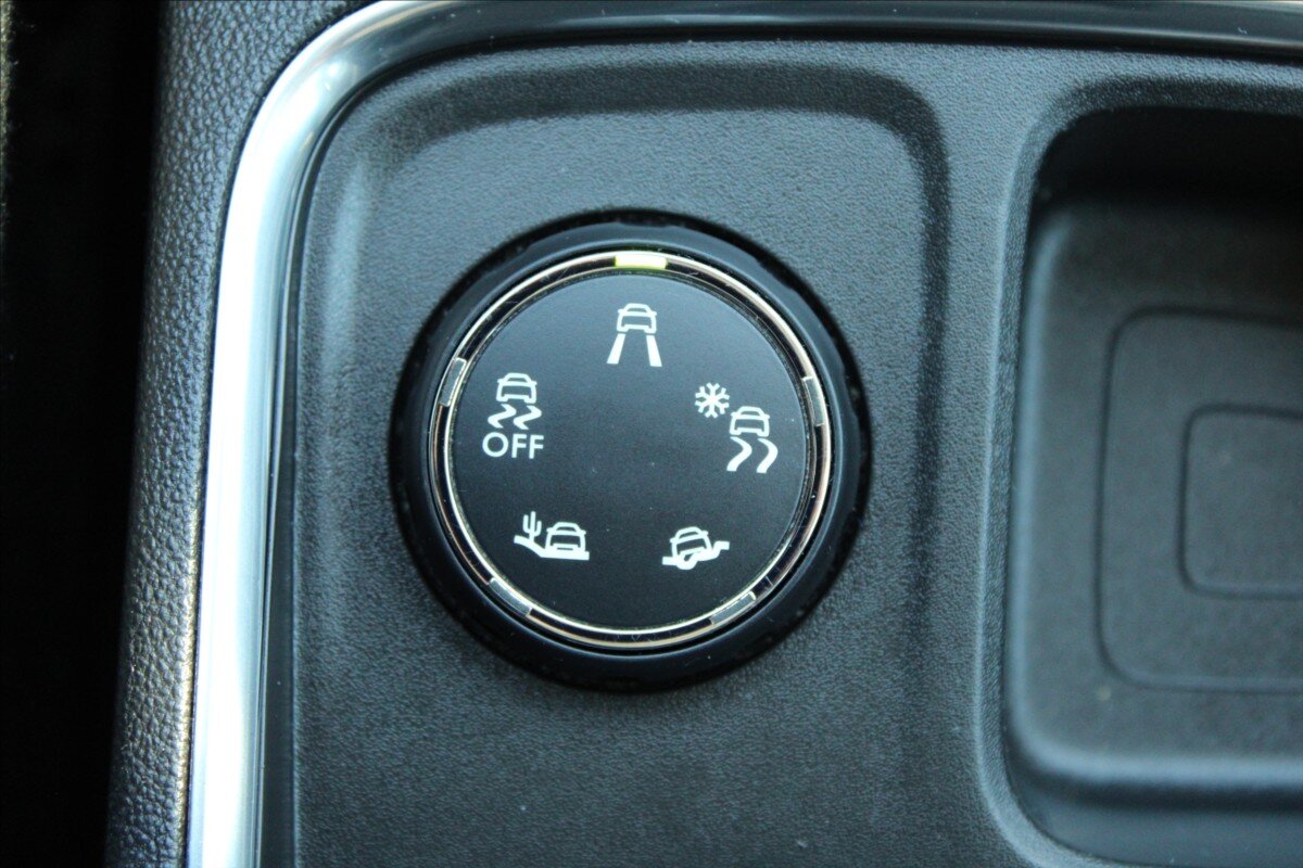 Opel Grandland X SUV / Terénní 1,5 l 96 kw