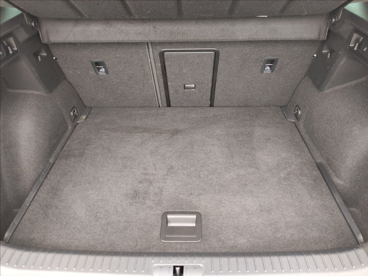 Cupra Formentor SUV / Terénní 2,0 l 110 kw