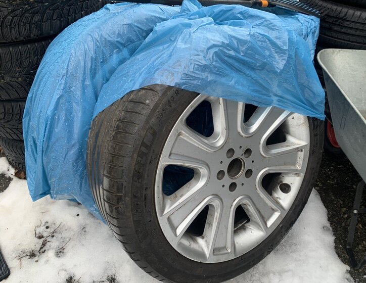 Mercedes-Benz Třídy M SUV / Terénní 4,0 l 225 kw