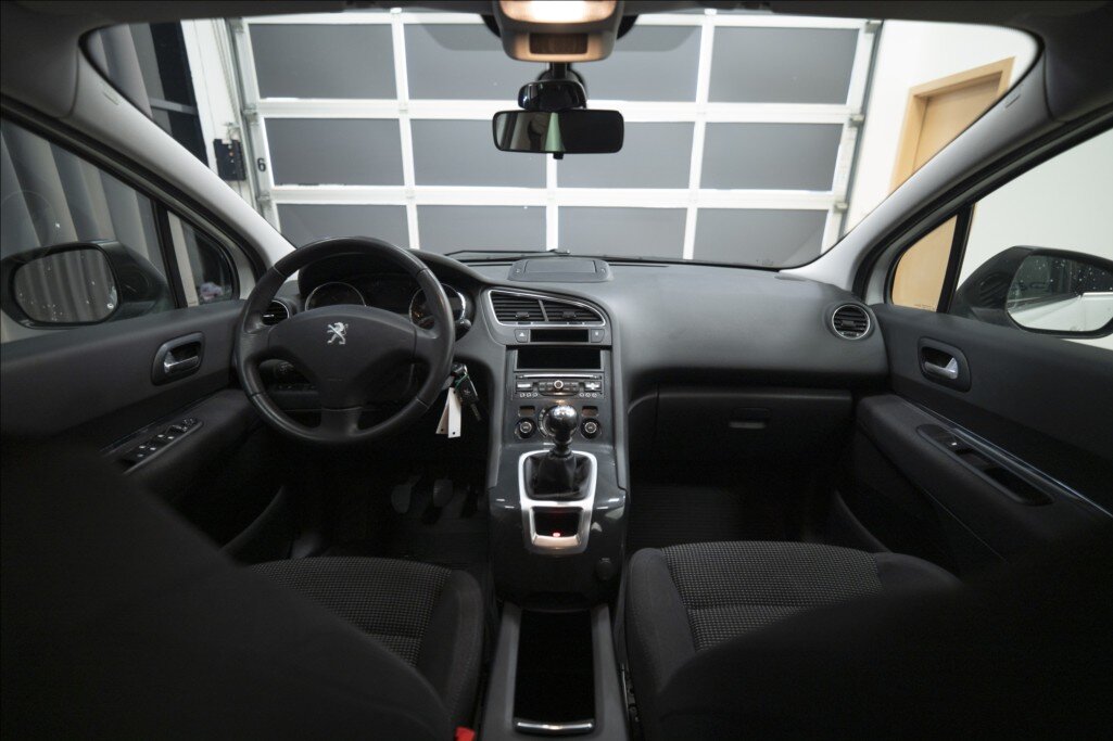 Peugeot 5008 MPV 1,6 l 88 kw