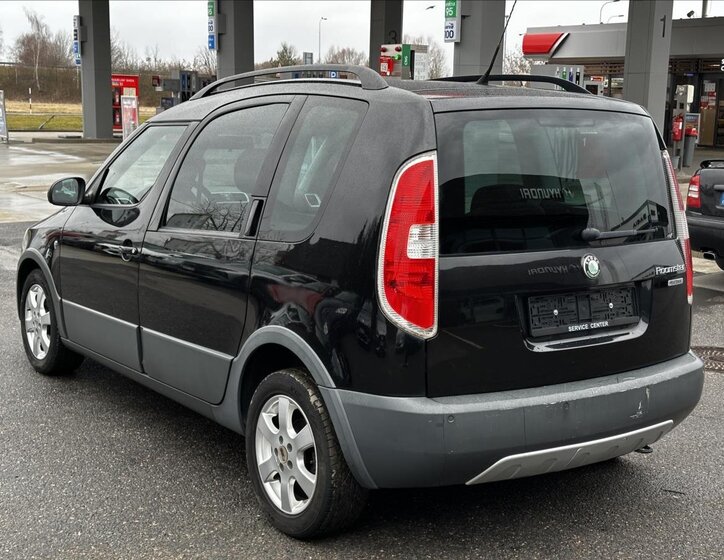 Škoda Roomster Kombi 1,4 l 63 kw