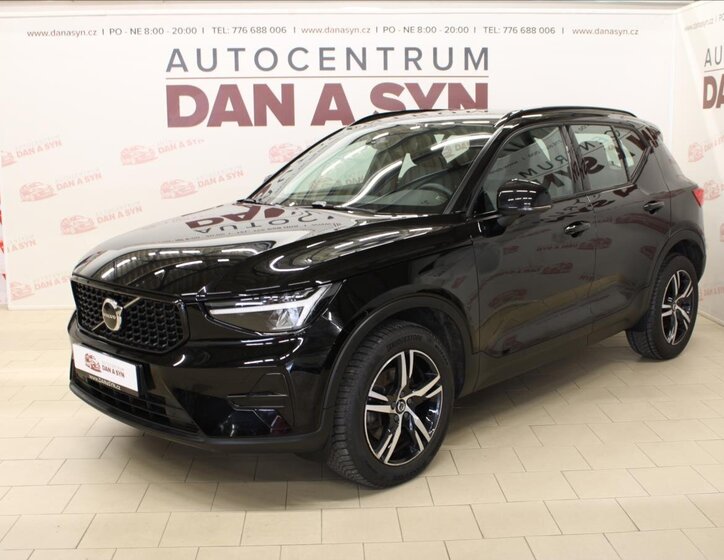 Volvo XC40 Kombi 2,0 l 145 kw