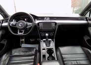 Volkswagen Passat 24
