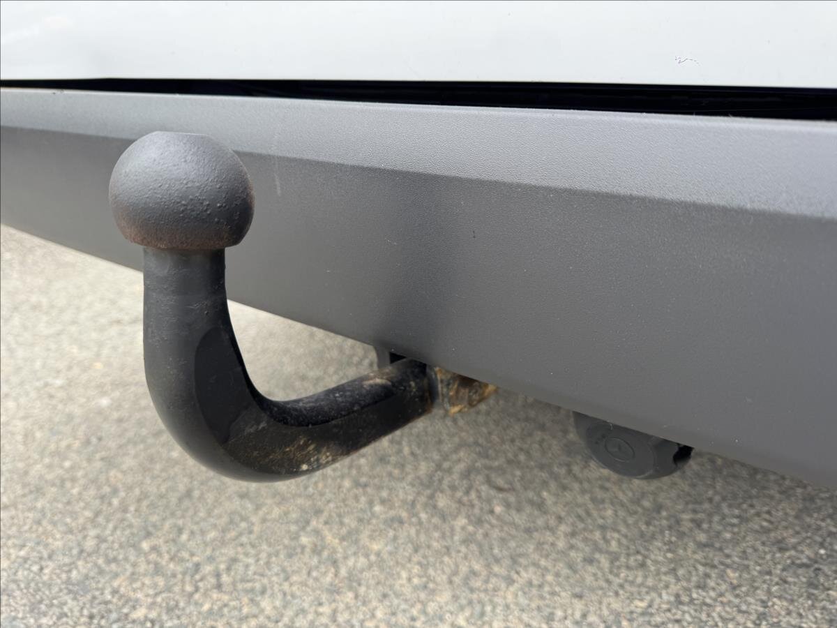 Mercedes-Benz Vito MPV 1,6 l 84 kw