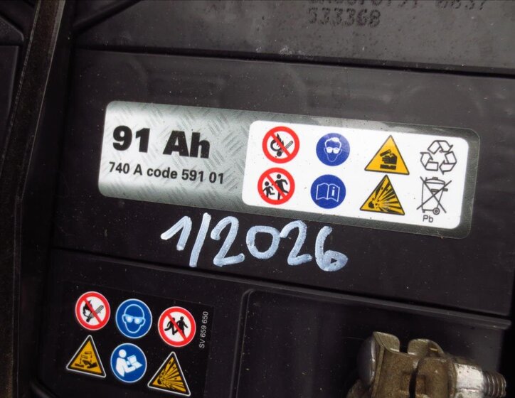 SsangYong Rodius VAN-Minibus 2,0 l 114 kw