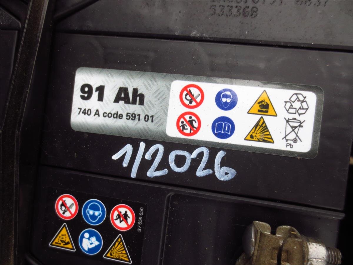 SsangYong Rodius VAN-Minibus 2,0 l 114 kw